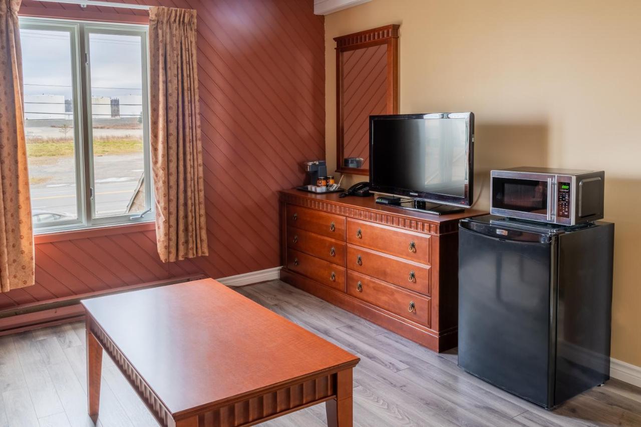 Hôtel Motel La Vigie Matane Esterno foto