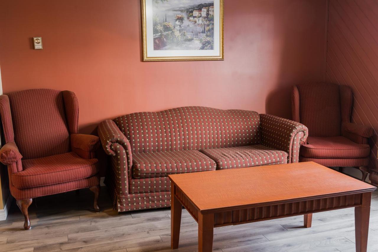 Hôtel Motel La Vigie Matane Esterno foto