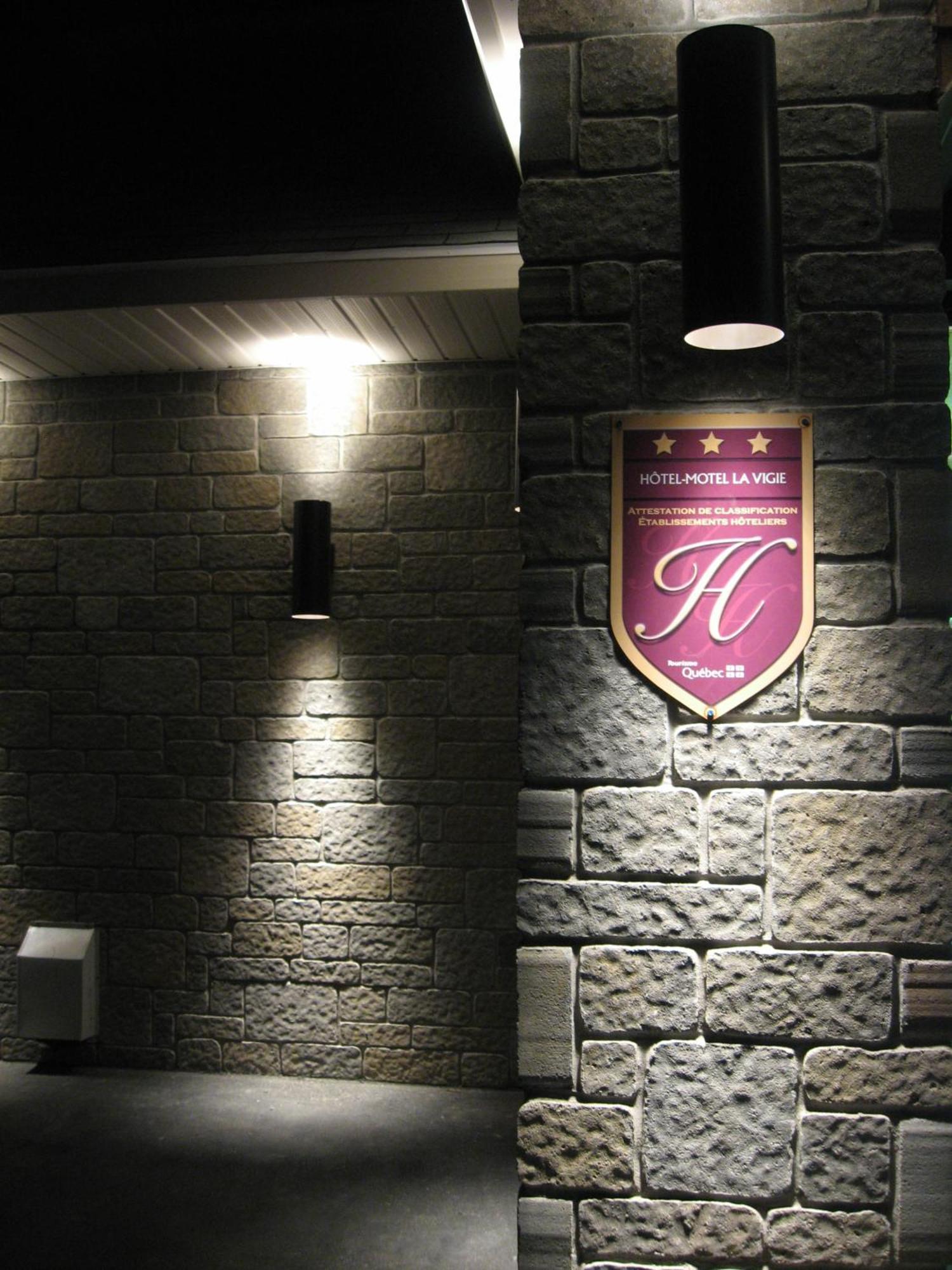 Hôtel Motel La Vigie Matane Esterno foto