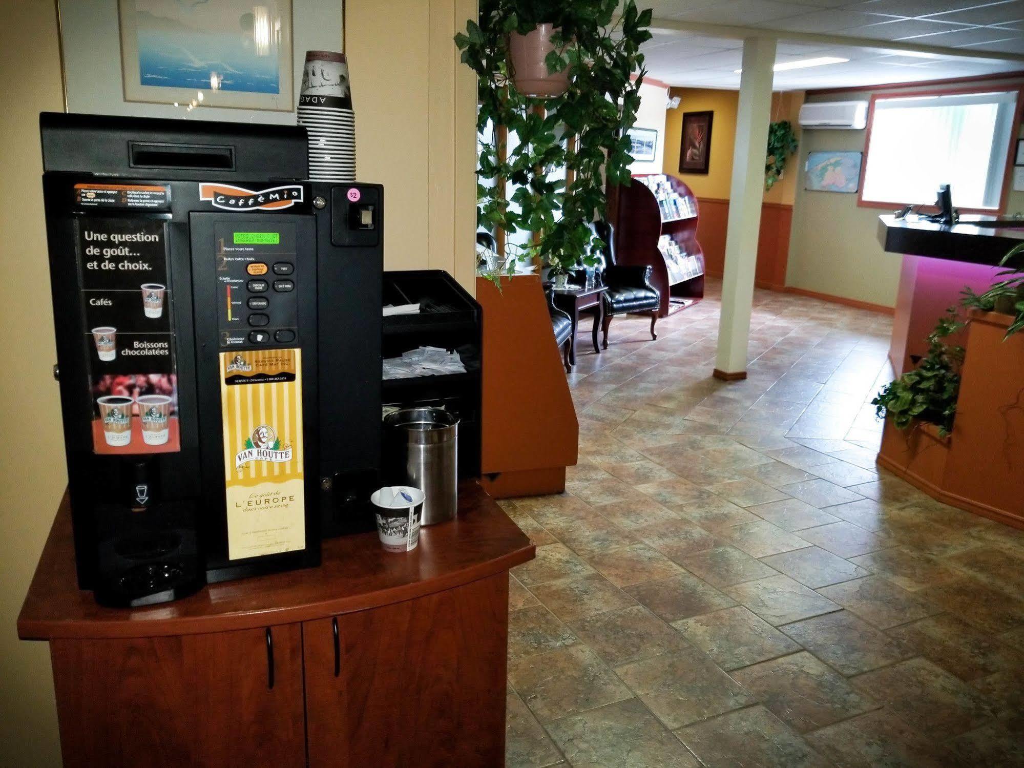 Hôtel Motel La Vigie Matane Esterno foto